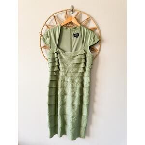 Adrianna Pappell Green Metallic Ruffle Cocktail Formal Dress *minor flaw* Sz 14
